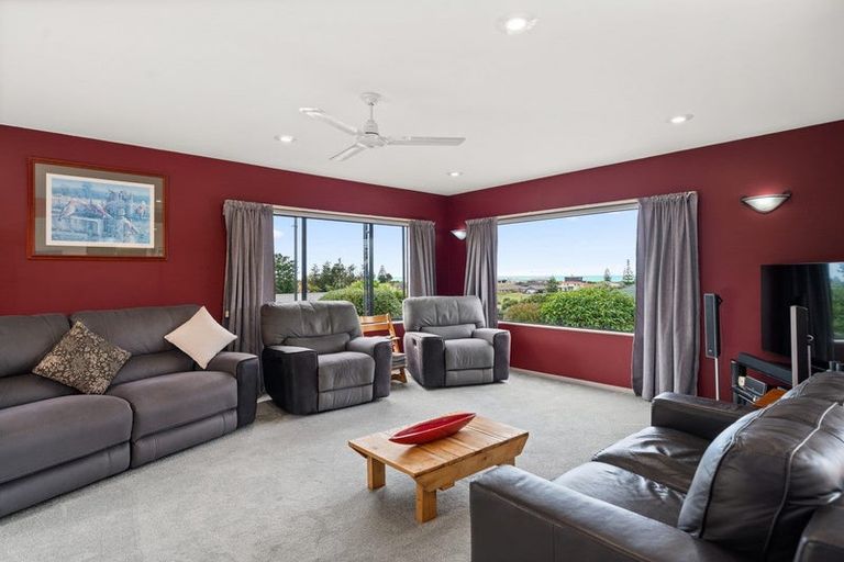 Photo of property in 17 Meadow Vale, Coastlands, Whakatane, 3120
