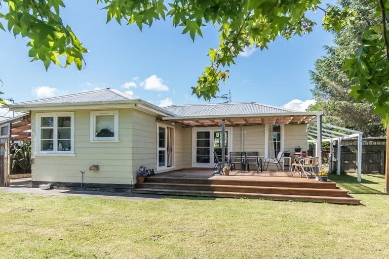 Photo of property in 34 Linwood Drive, Paraparaumu, 5032
