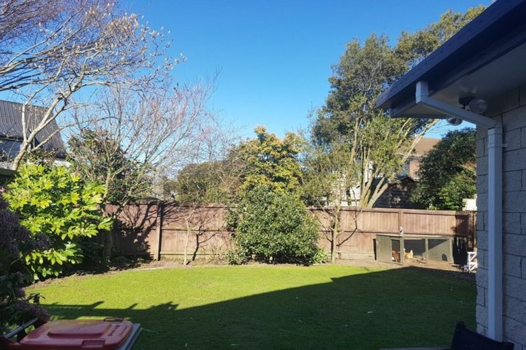 Photo of property in 37 Sabys Road, Halswell, Christchurch, 8025