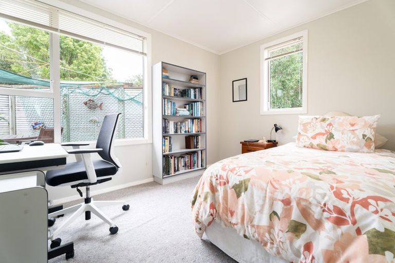 Photo of property in 9 Arero Place, Titahi Bay, Porirua, 5022