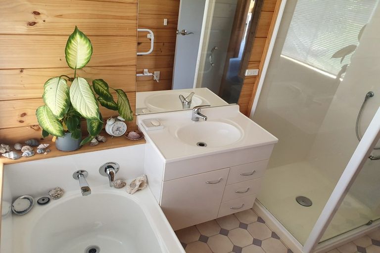 Photo of property in 6 Rabbit Way, Whitianga, 3510