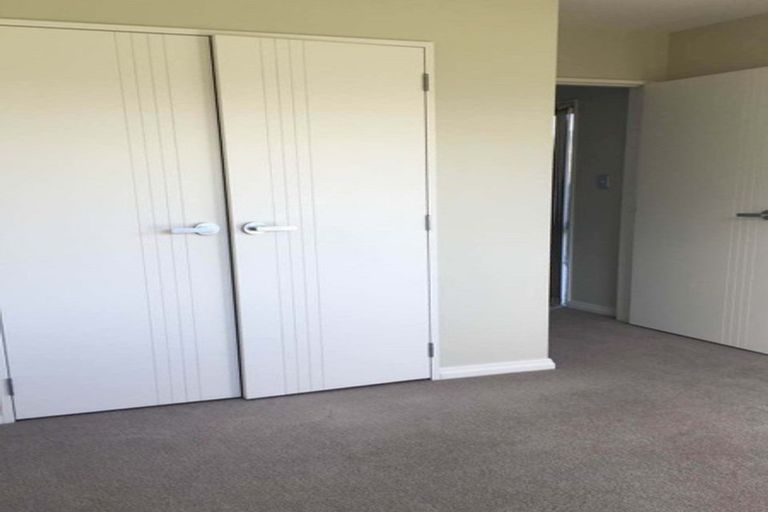 Photo of property in 76 Laurel Oak Drive, Schnapper Rock, Auckland, 0632