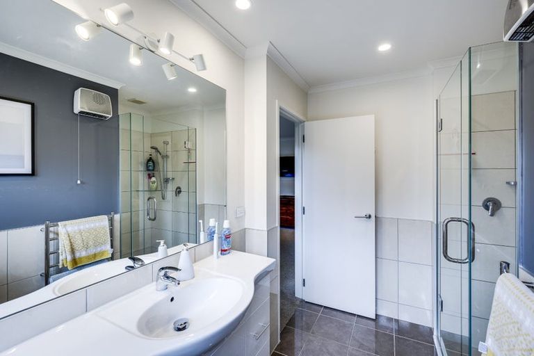 Photo of property in 11 Portland Place, Poraiti, Napier, 4112