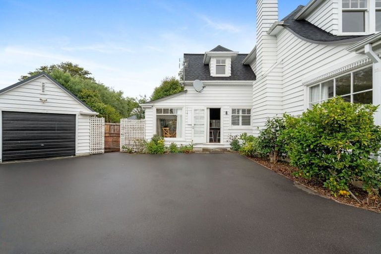 Photo of property in 27 Makora Street, Fendalton, Christchurch, 8041