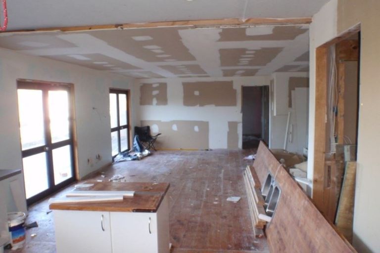 Photo of property in 17 Main Road, Governors Bay, 8971