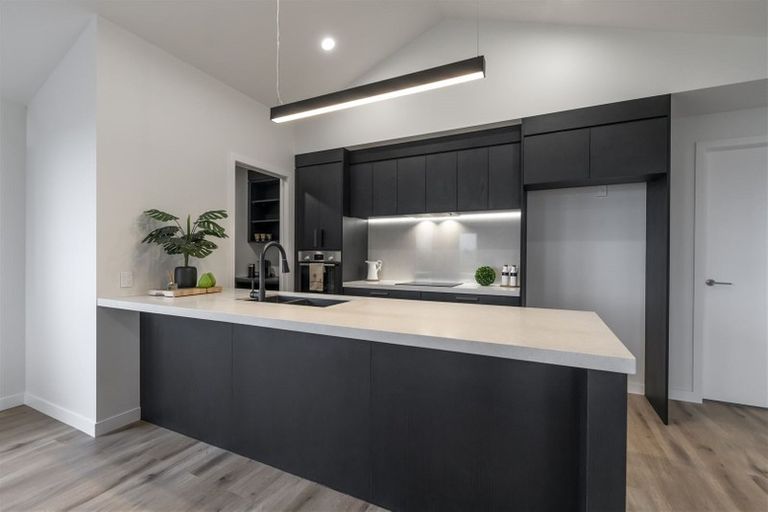 Photo of property in 28 Bragato Way, Te Kauwhata, 3710