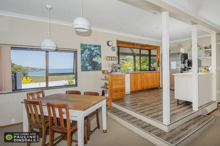 Photo of property in 39 Commins Road, Onerahi, Whangarei, 0110