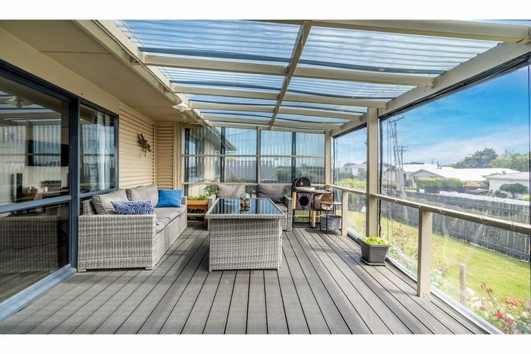 Photo of property in 23 Cargill Street, Waikiwi, Invercargill, 9810