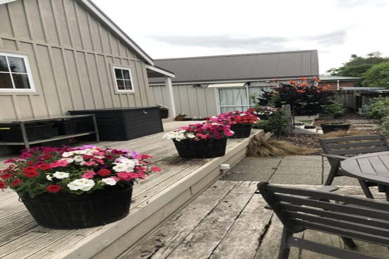 Photo of property in 69a Dublin Street, Martinborough, 5711