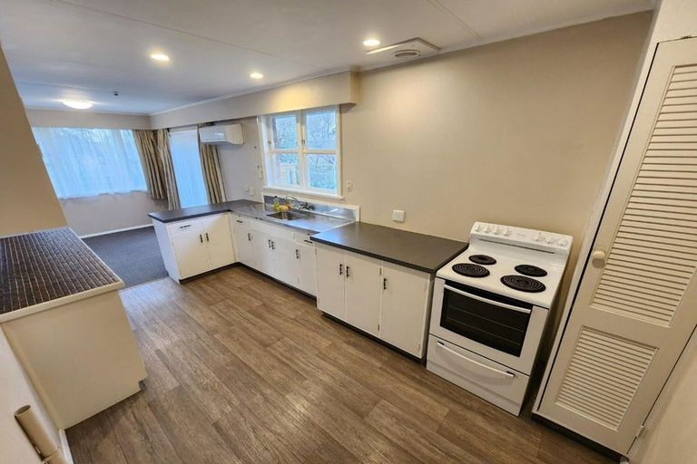 Photo of property in 34 Kelvin Grove Road, Kelvin Grove, Palmerston North, 4414