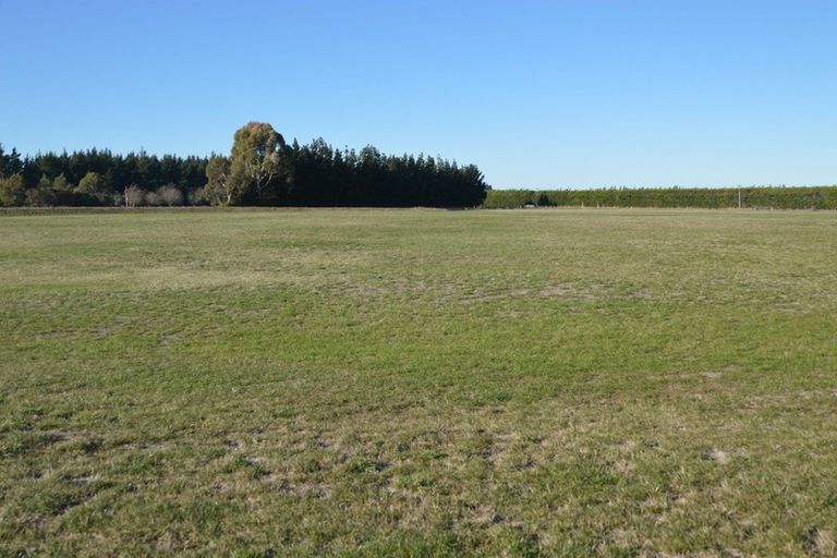 Photo of property in 25d Plover Avenue, Amberley, 7410