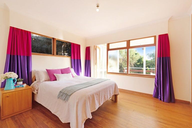 Photo of property in 62 Dale Road, Raumati South, Paraparaumu, 5032