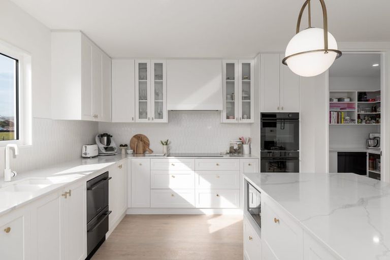 Photo of property in 17 El Patron Lane, Halswell, Christchurch, 8025