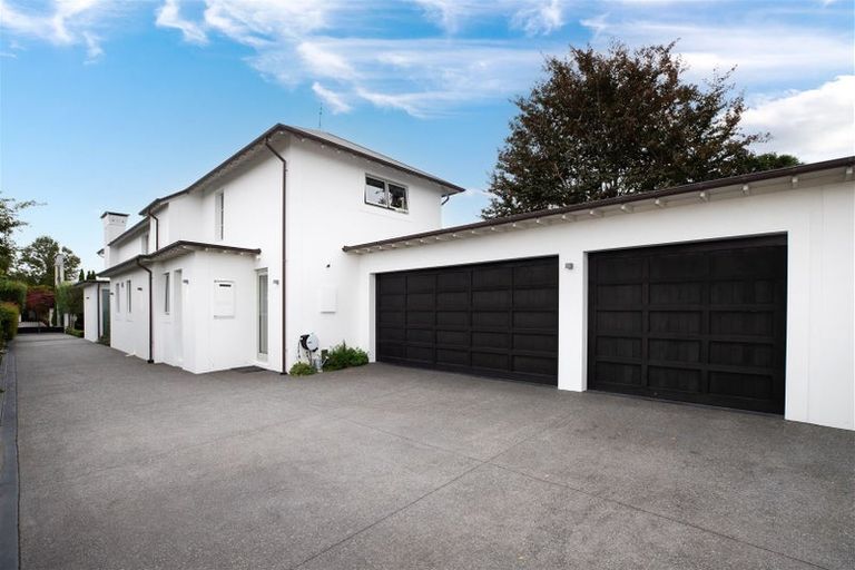 Photo of property in 6 Wairarapa Terrace, Merivale, Christchurch, 8014