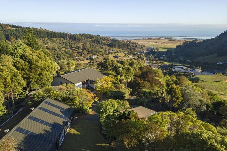 Photo of property in 53 Parautane Way, Todds Valley, Nelson, 7071