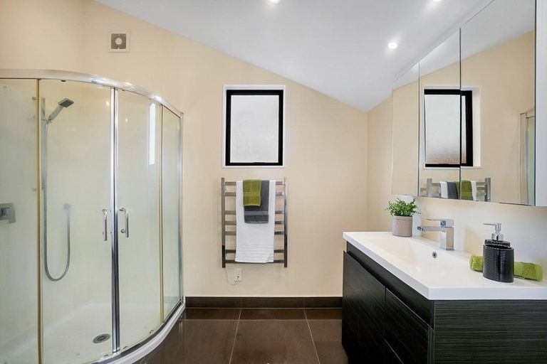 Photo of property in 66 Ksenia Drive, Flat Bush, Auckland, 2019