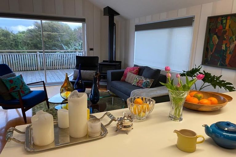 Photo of property in 38 Hawtrey Terrace, Churton Park, Wellington, 6037