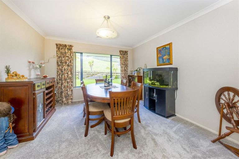 Photo of property in 2 Tanah Merah Drive, Papakura, 2110