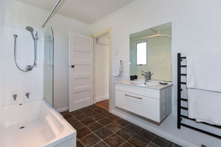 Photo of property in 175 Union Street, New Brighton, Christchurch, 8061