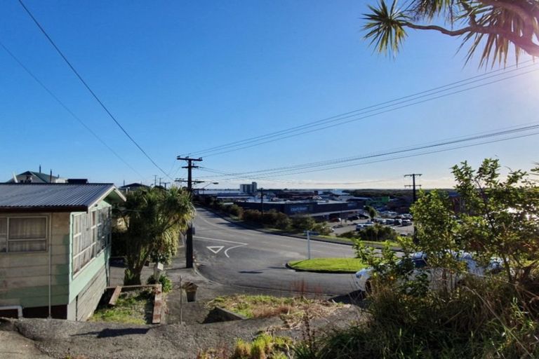 Photo of property in 20 Smith Street, Greymouth, 7805
