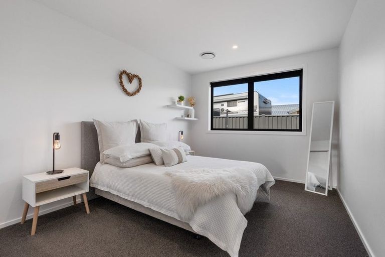 Photo of property in 211 Wingatui Road, Mosgiel, 9024