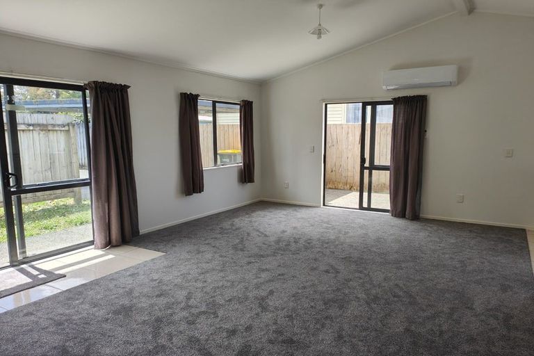 Photo of property in 99 Universal Drive, Henderson, Auckland, 0610