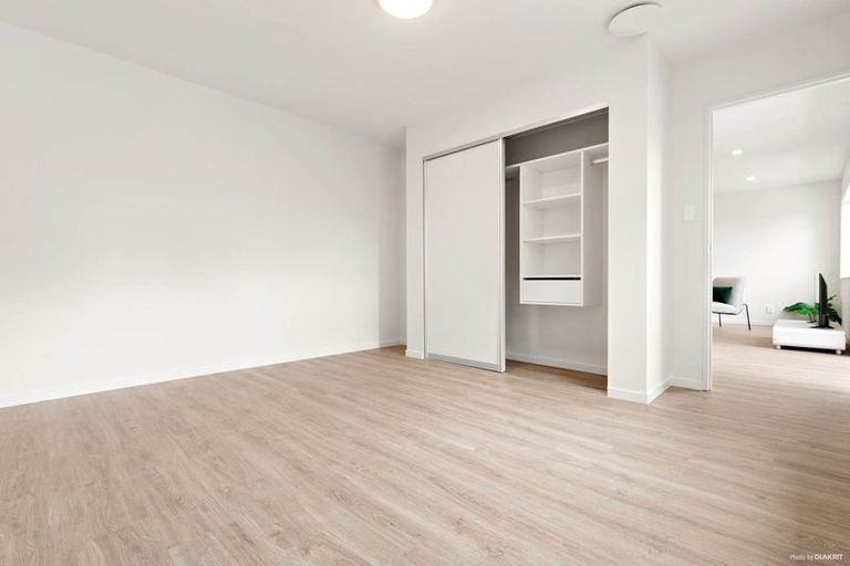 Photo of property in 6 Bowman Road, Forrest Hill, Auckland, 0620