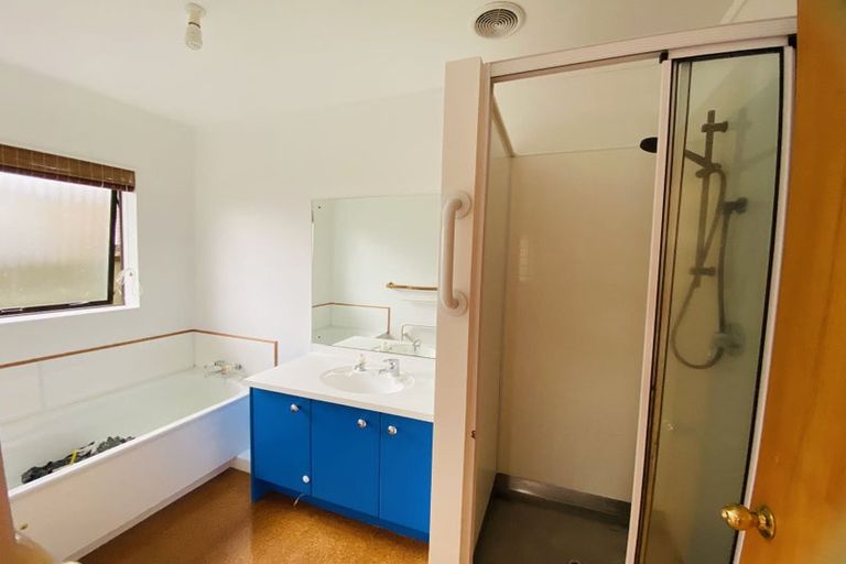 Photo of property in 9/116 Titirangi Road, New Lynn, Auckland, 0600