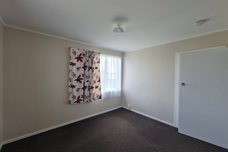 Photo of property in 136 Puriri Street, Castlecliff, Whanganui, 4501