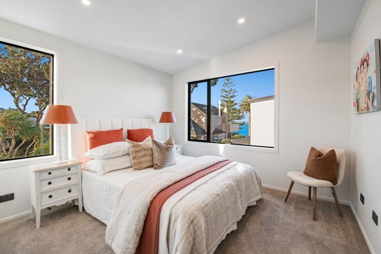 Photo of property in 18b The Esplanade, Eastern Beach, Auckland, 2012