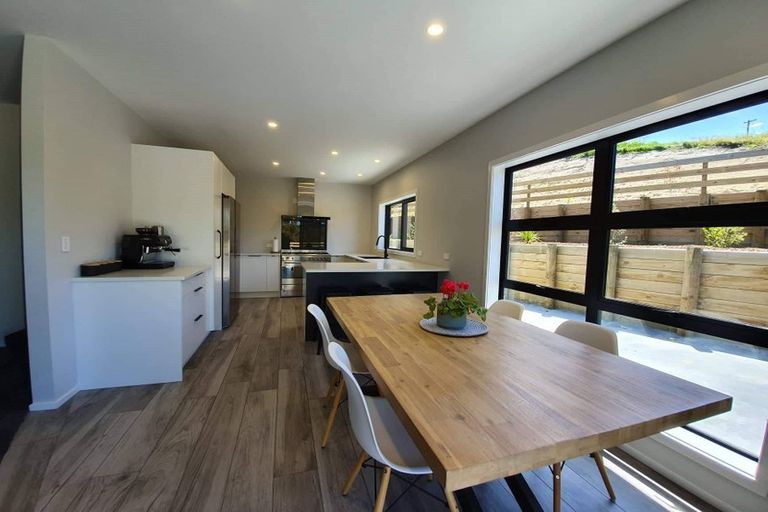 Photo of property in 86 Seafield Road, Eskdale, Napier, 4182