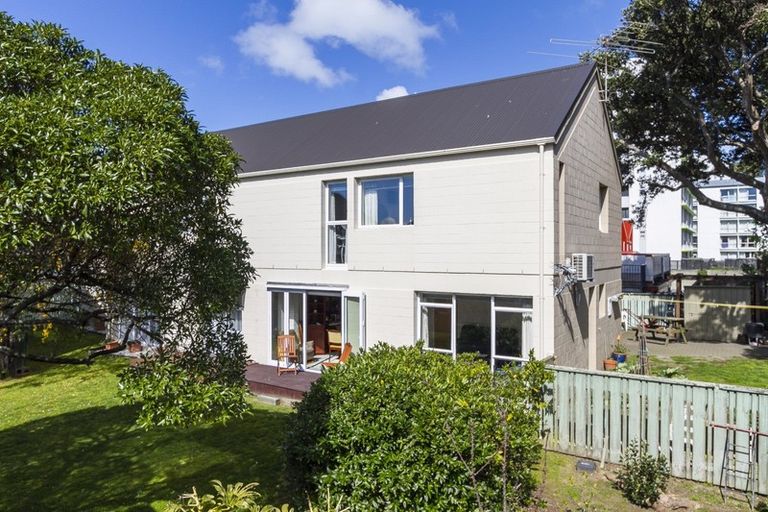 Photo of property in 316 Mansfield Street, Newtown, Wellington, 6021