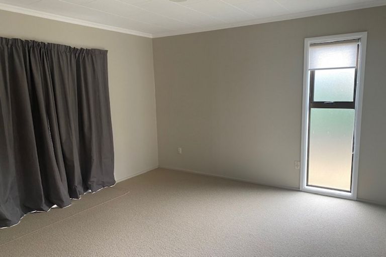 Photo of property in 1d Wakelin Street, Carterton, 5713