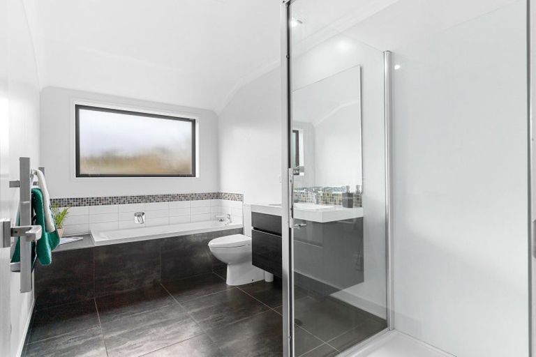 Photo of property in 32 Kedge Drive, Mangawhai, 0505