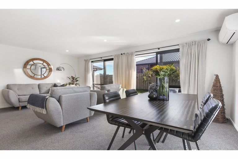 Photo of property in 26 Foster Place, Amberley, 7410