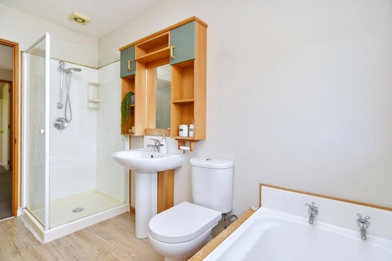 Photo of property in 44 Blue Gum Place, New Brighton, Christchurch, 8083