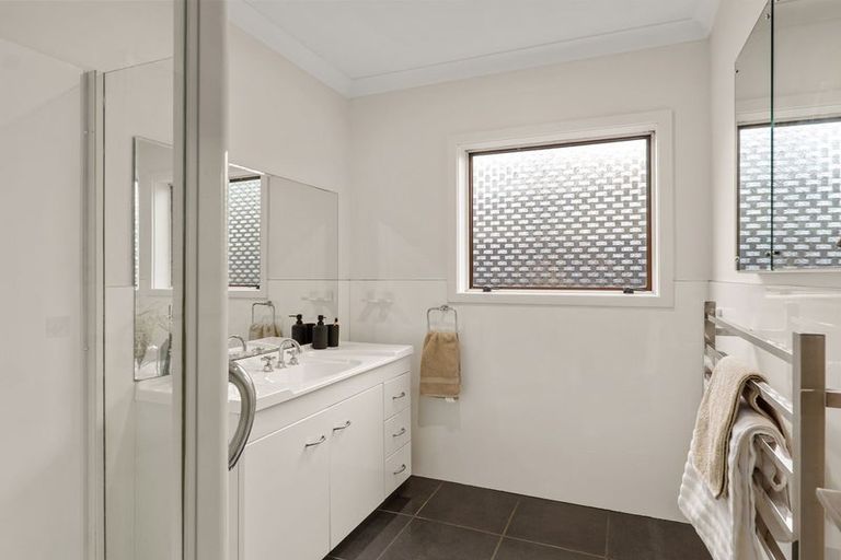 Photo of property in 1/7a Medbury Terrace, Fendalton, Christchurch, 8041