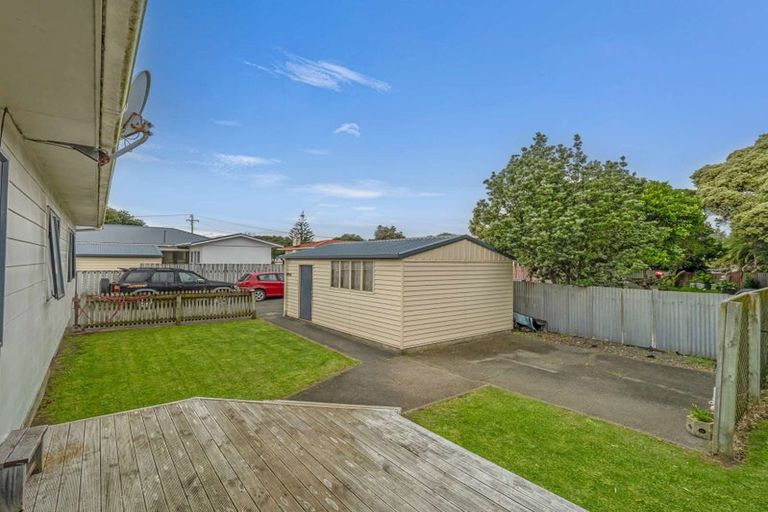 Photo of property in 49a Thatcher Street, Castlecliff, Whanganui, 4501