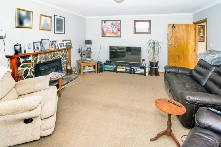 Photo of property in 97 Cameron Crescent, Masterton, 5810