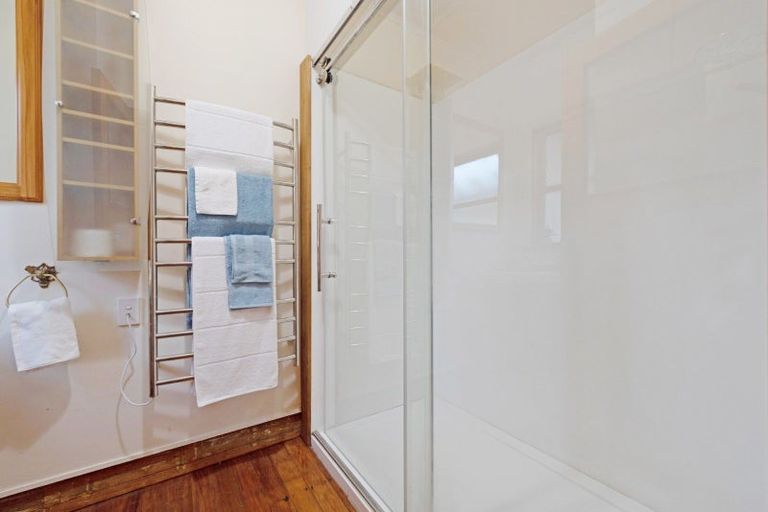 Photo of property in 62 Dale Road, Raumati South, Paraparaumu, 5032