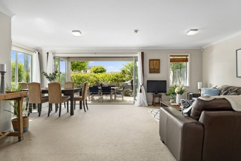 Photo of property in 7/235 Devonport Road, Tauranga, 3110