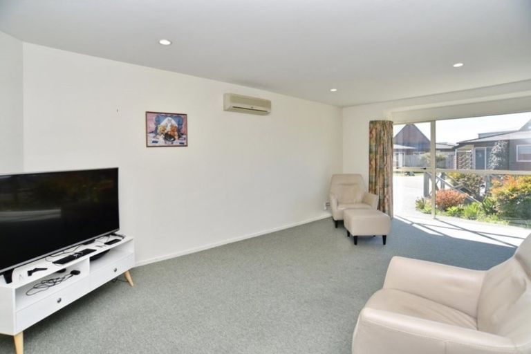 Photo of property in Rivertown Villas, 150 Williams Street, Kaiapoi, 7630