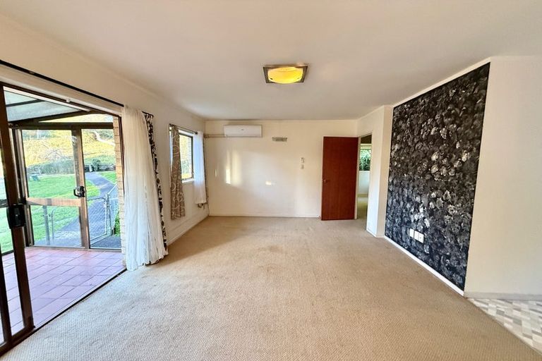 Photo of property in 1/404 Glenfield Road, Glenfield, Auckland, 0629