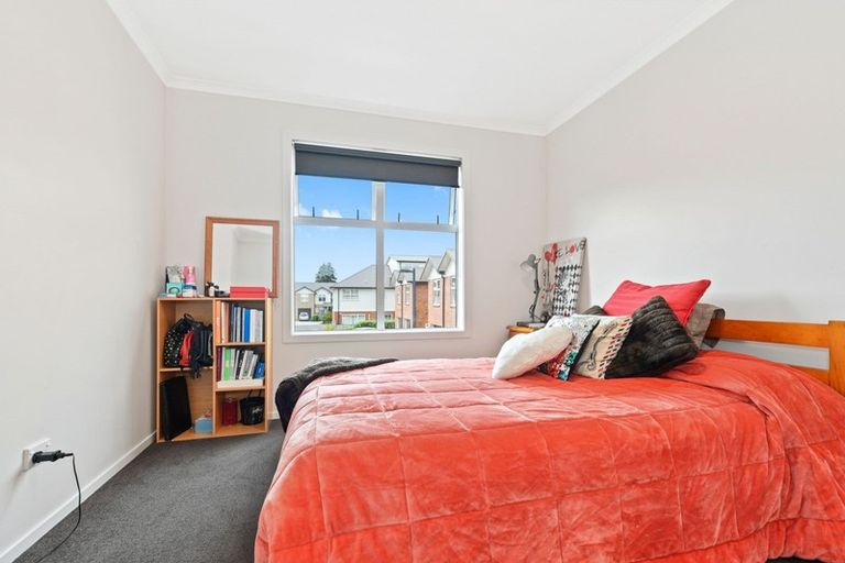 Photo of property in 37 Chiefs Court, Hamilton East, Hamilton, 3216