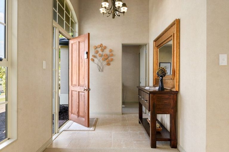 Photo of property in 31 Cairns Crescent, Rototuna, Hamilton, 3210