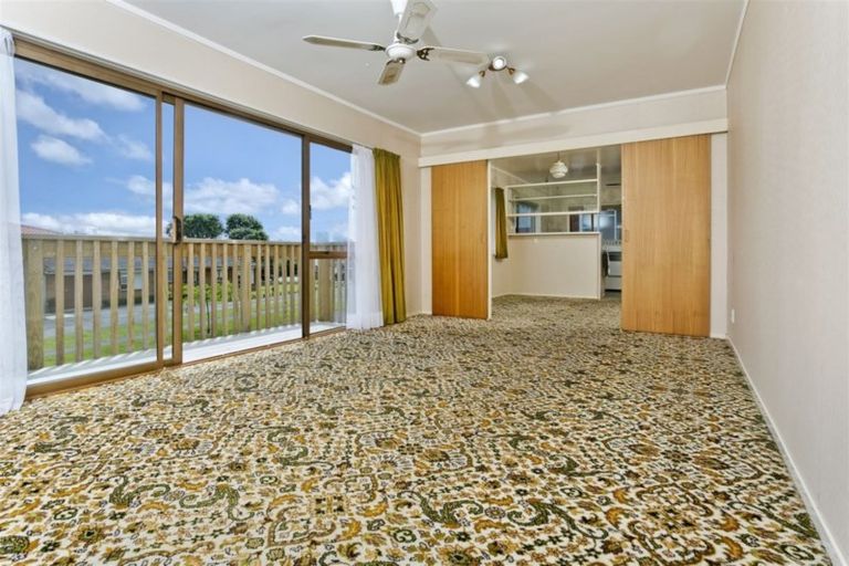 Photo of property in 2/41 Francis Street, Hauraki, Auckland, 0622