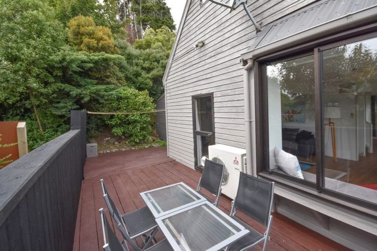 Photo of property in 1a Glengyle Street, Vauxhall, Dunedin, 9013