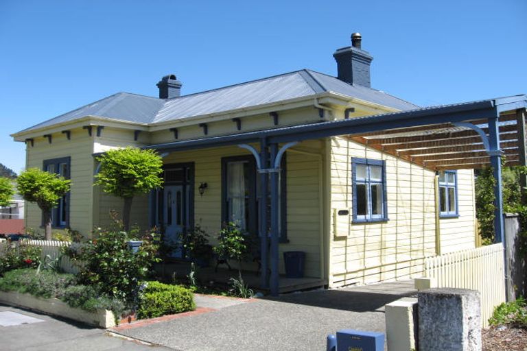 Photo of property in 250 Rutherford Street, Nelson South, Nelson, 7010