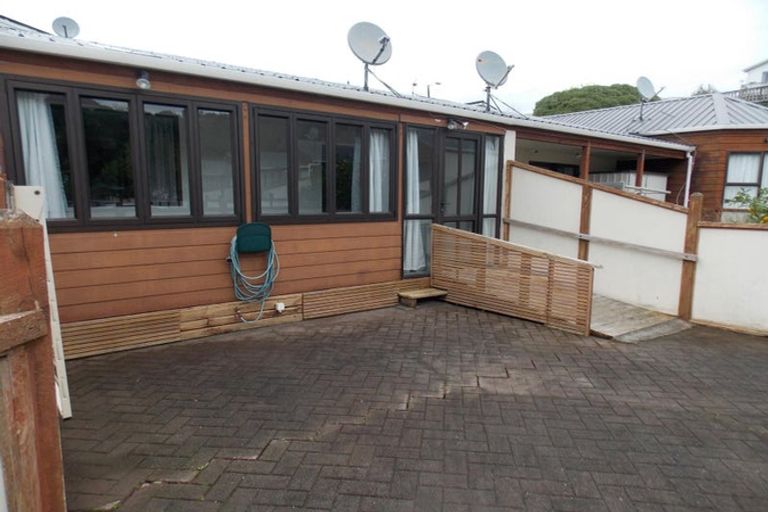 Photo of property in 7-9 School Road, Plimmerton, Porirua, 5026
