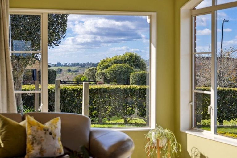 Photo of property in 123 Butcher Road, Pukekohe, 2120